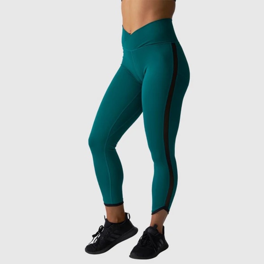 NWT Born Primitive Integrity Leggings; size medium
